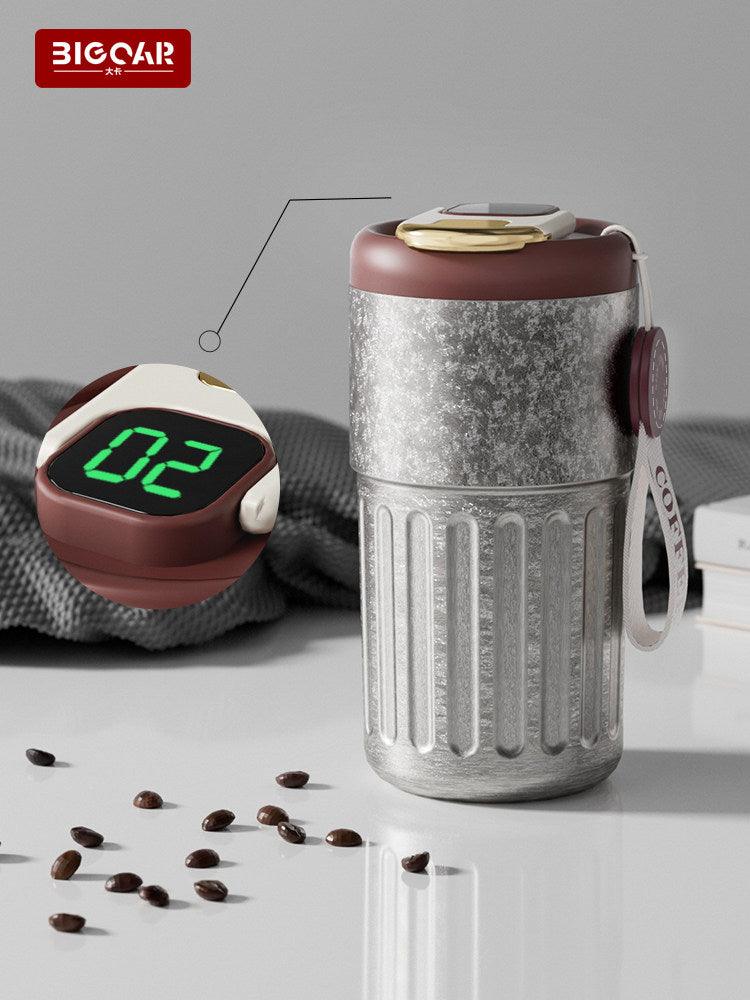 GearMoor Titanium Travel Mug Vintage Red - Smart Temperature Display Close-up
