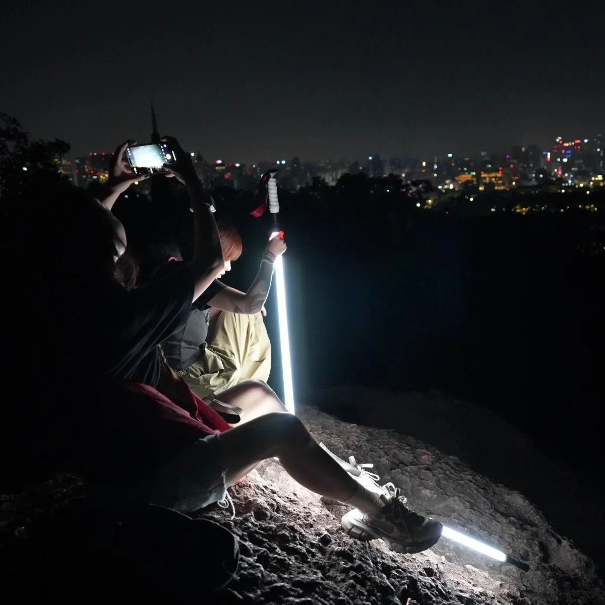 Luminous trekking pole professional night climbing equipment walking stick ultra-light lighting hiking convenient mountaineering